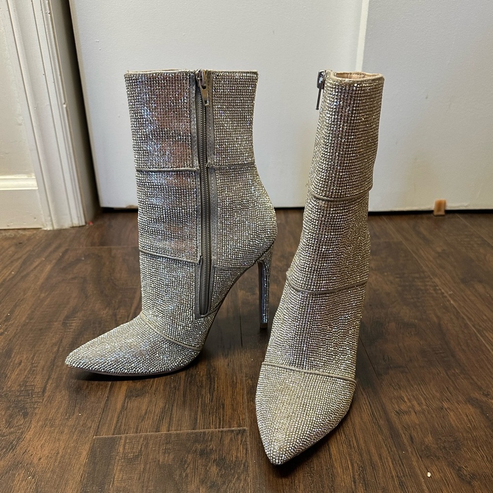 Steve Madden Winona Rhinestone Boots